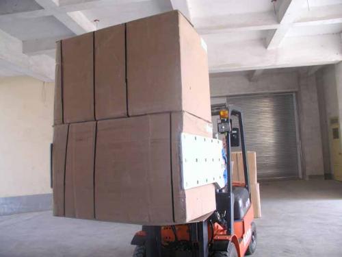 Víceúčelová svorka